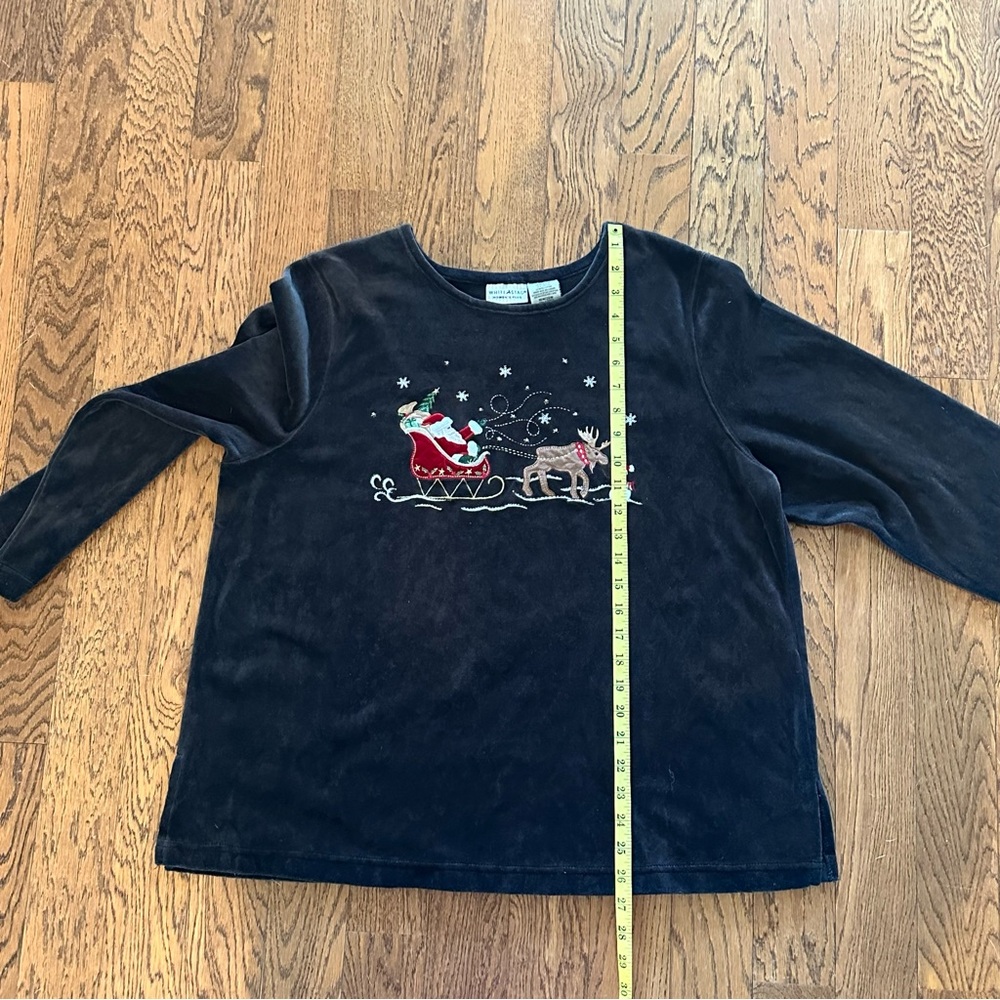 White Stag Plus Black Velour Christmas Shirt with Santa & Reindeer sz 18W/20W - Picture 6 of 7